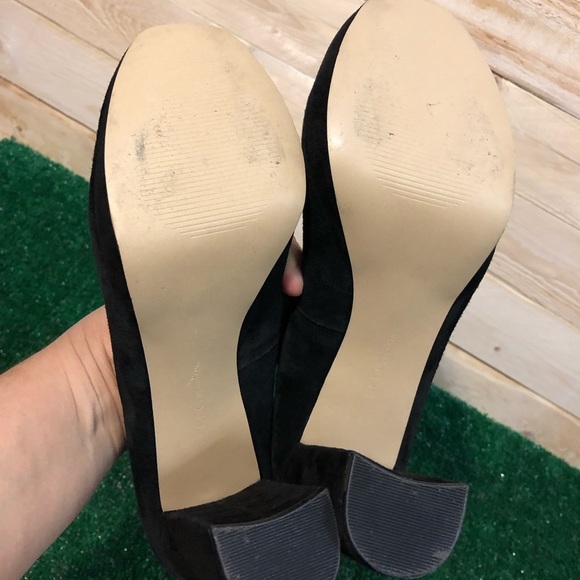 BCBGeneration Black Suede  Finelle x Pumps - Picture 8 of 10